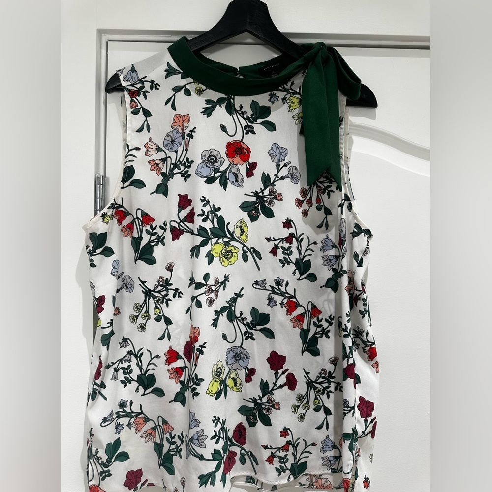 Ann Taylor Floral Sleeveless Blouse